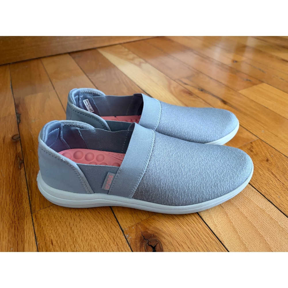 Crocs Reviva Slip On Shoes Sneakers Comfort Woman's size 6
